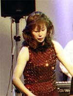 �{����ތ�