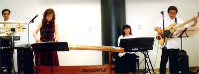 �C�J���z�[���ɂ�2